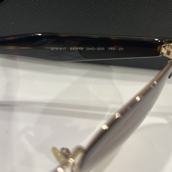PRADA MADE IN ITALY SUNGLASSES SPR61T 54-19 BRAND NEW - Picture 4 of 7